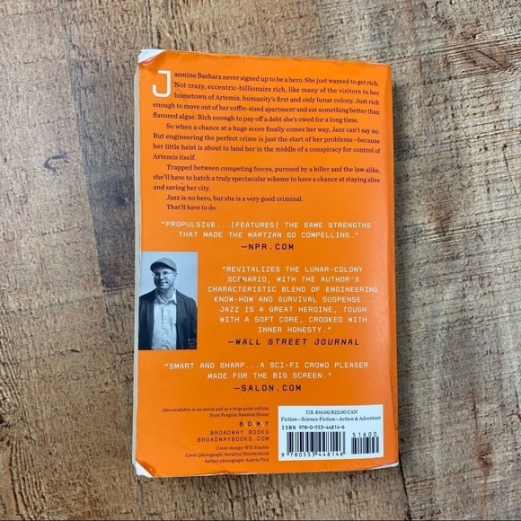 Artemis by Andy Weir Paperback Book Sci Fi Fantasy Space Moon - Picture 3 of 4